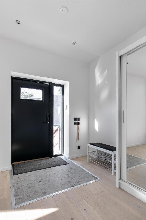 Stylish And Spacious Family Home Stockholm Exterior photo